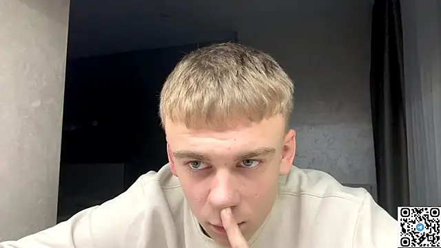 Snapshot of echowraith chatting on December 4, 2:48 pm echowraith online show from December 4, 2:48 pm