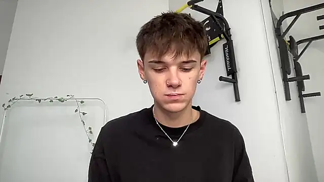 Snapshot of Milk_Guy chatting on September 24, 2:09 pm Milk Guy online show from September 24, 2:09 pm