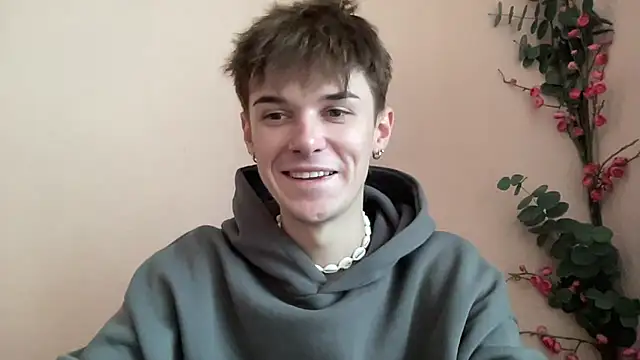 Snapshot of Milk_Guy chatting on October 13, 1:55 pm Milk Guy online show from October 13, 1:55 pm