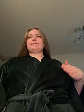 DeniMilkyyyyy online show from May 24, 7:08 pm
