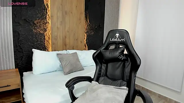 Clara Luu online show from October 11, 2:44 am