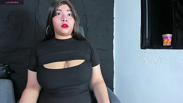 Snapshot of ThaliaBrooks_ chatting on September 20, 4:24 am ThaliaBrooks online show from September 20, 4:24 am