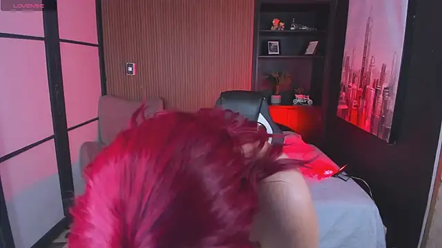 Snapshot of ThaliaBrooks_ chatting on December 15, 4:39 am ThaliaBrooks online show from December 15, 4:39 am