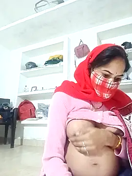 CUTE-786 online show from December 21, 11:45 pm