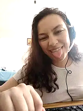 AlanaDesire online show from September 13, 3:56 pm