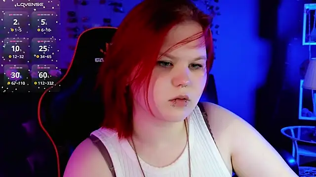 fillisfox  online show from October 9, 3:32 pm