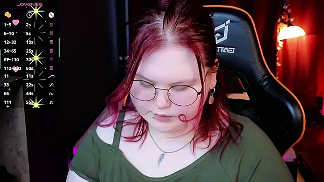 Snapshot of fillisfox_ chatting on March 28, 4:06 pm fillisfox online show from March 28, 4:06 pm