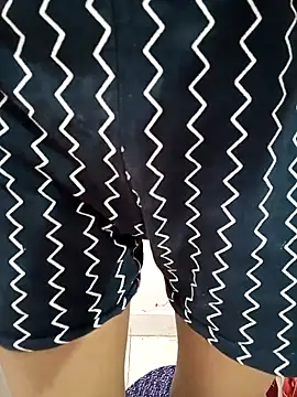 Snapshot of Small_Titss chatting on October 26, 5:13 am Small Titss online show from October 26, 5:13 am