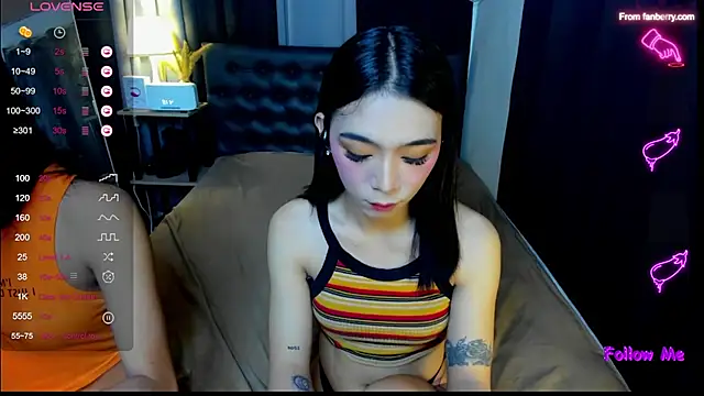 Snapshot of bellamoonlightX chatting on April 9, 8:09 am bellamoonlightX online show from April 9, 8:09 am