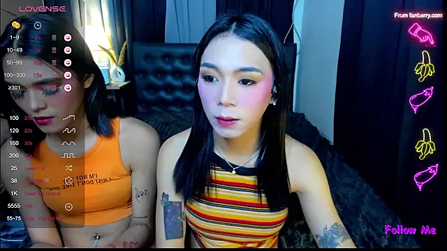 Snapshot of bellamoonlightX chatting on July 23, 8:34 am bellamoonlightX online show from July 23, 8:34 am