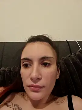 Snapshot of Michou02xXx chatting on March 13, 7:53 pm Michou02xXx online show from March 13, 7:53 pm