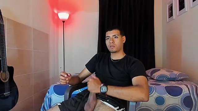 Snapshot of TeamPorn_19 chatting on October 18, 5:21 am TeamPorn 19 online show from October 18, 5:21 am