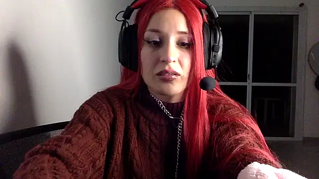 Snapshot of kendrafarq chatting on May 2, 3:11 am kendrafarq online show from May 2, 3:11 am
