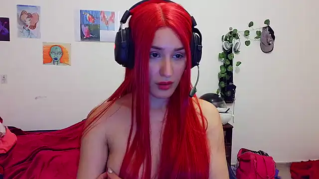 Snapshot of kendrafarq chatting on May 28, 11:24 pm kendrafarq online show from May 28, 11:24 pm