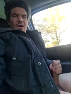 Snapshot of twitshe chatting on March 18, 5:16 pm twitshe online show from March 18, 5:16 pm