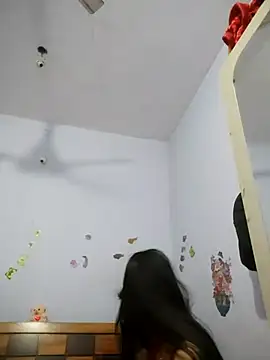 Snapshot of Hot-Soniya733 chatting on October 31, 10:27 am Hot-Soniya733 online show from October 31, 10:27 am