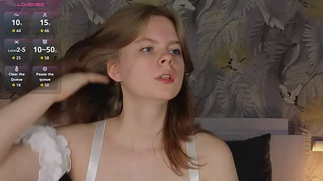 JulietteRain online show from October 23, 4:06 pm