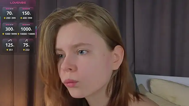 JulietteRain online show from November 28, 5:26 pm