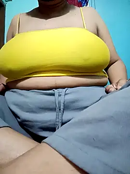 Snapshot of jenyfer709 chatting on March 7, 5:43 pm jenyfer709 online show from March 7, 5:43 pm