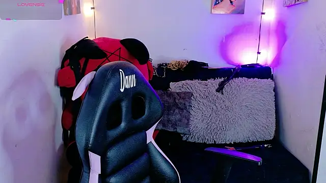 MiaVelvetDoll online show from November 24, 2:06 pm