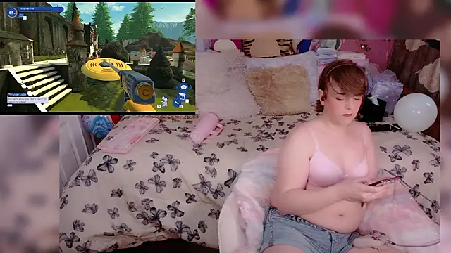 Snapshot of Maddy_cat_91 chatting on March 16, 12:53 pm Maddy cat 91 online show from March 16, 12:53 pm