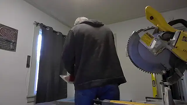 Sexyjennyxh online show from February 16, 11:12 pm