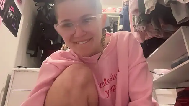 Riley ray69 online show from March 23, 2:15 am