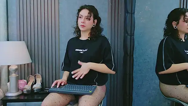 AtheneaCross online show from November 29, 8:01 pm