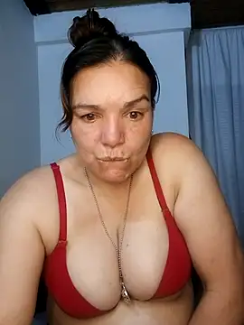 MomSex  online show from September 15, 1:16 am