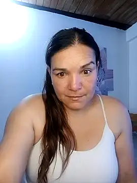 MomSex  online show from September 17, 7:26 pm