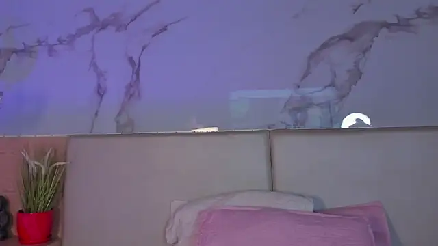 Celeste-Evanns online show from September 10, 7:47 pm