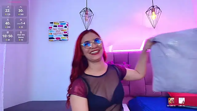 tiiny emilly online show from March 19, 7:40 pm