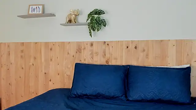 CloehSmiith online show from October 4, 8:45 am