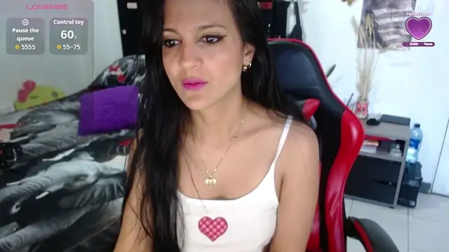 BasmaHernandez online show from November 26, 1:34 pm