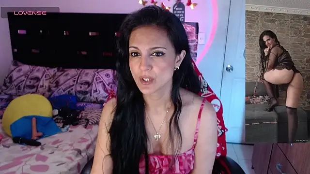 BasmaHernandez online show from May 20, 2:23 pm