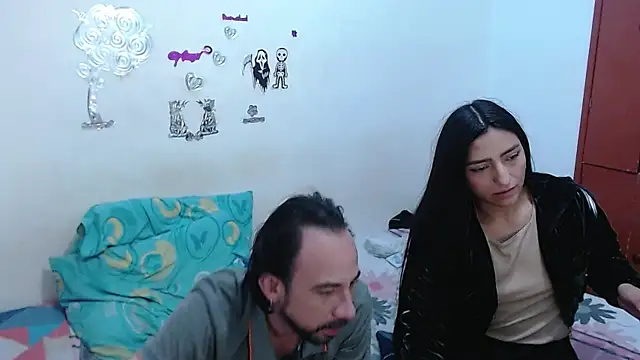 Snapshot of EvaHarryy chatting on April 19, 5:18 am EvaHarryy online show from April 19, 5:18 am