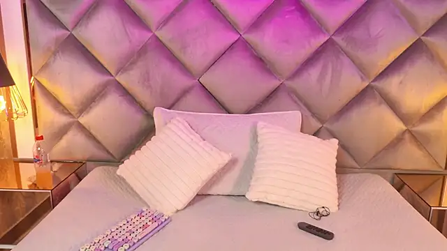 Snapshot of gemma_sm chatting on October 3, 3:58 am gemma sm online show from October 3, 3:58 am