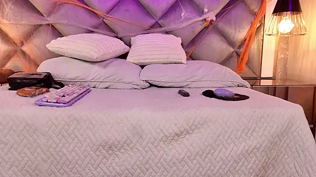 Snapshot of gemma_sm chatting on October 19, 3:07 am gemma sm online show from October 19, 3:07 am