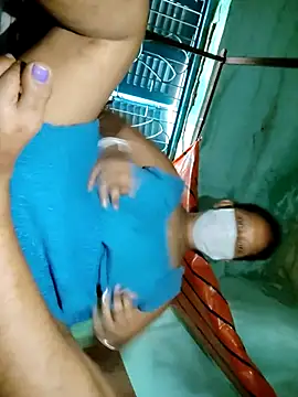 Snapshot of pujaroy363534 chatting on September 18, 4:58 am pujaroy363534 online show from September 18, 4:58 am