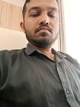 VJ17 online show from October 7, 5:48 am