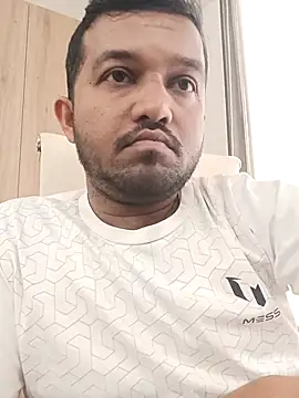 VJ17 online show from October 18, 5:10 am