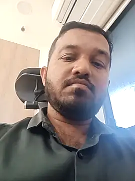 Snapshot of VJ17 chatting on February 23, 10:56 am VJ17 online show from February 23, 10:56 am
