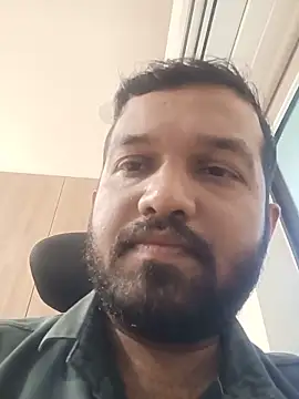 Snapshot of VJ17 chatting on May 25, 5:35 am VJ17 online show from May 25, 5:35 am
