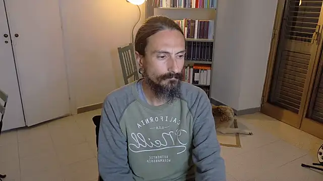 Snapshot of Mrkurt86 chatting on October 12, 10:31 pm Mrkurt86 online show from October 12, 10:31 pm