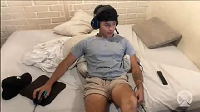 feeelipe2007 online show from February 11, 11:10 pm