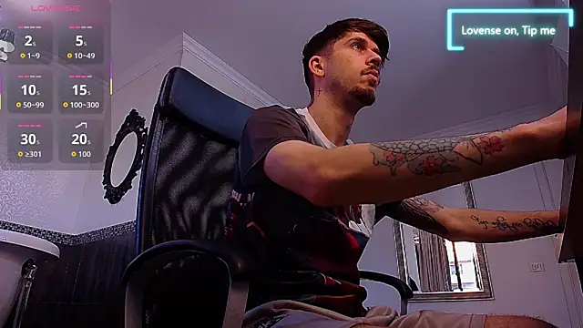 JonahShaw online show from September 21, 4:25 am