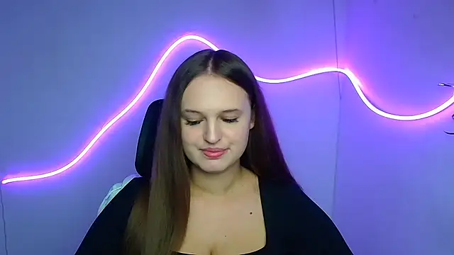 Aurora White online show from September 29, 11:15 am