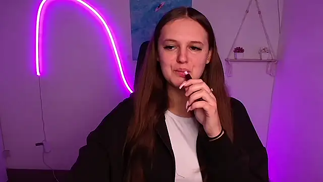 Aurora White online show from October 20, 11:21 am