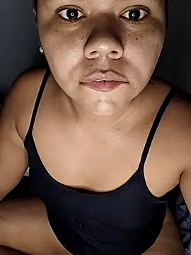 Snapshot of morena0214 chatting on March 7, 8:55 am morena0214 online show from March 7, 8:55 am