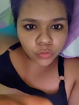 Snapshot of morena0214 chatting on March 29, 5:40 am morena0214 online show from March 29, 5:40 am